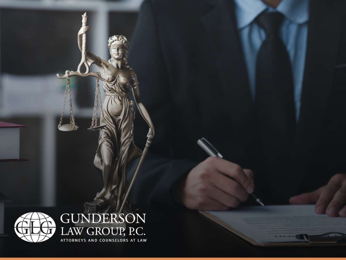 Lawyer providing travel health insurance in AZ
